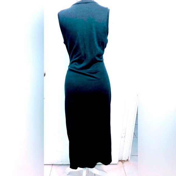 Banana Republic Forrest Green Ruched, Crewneck, Sleeveless Bodycon Dress. - Picture 2 of 12